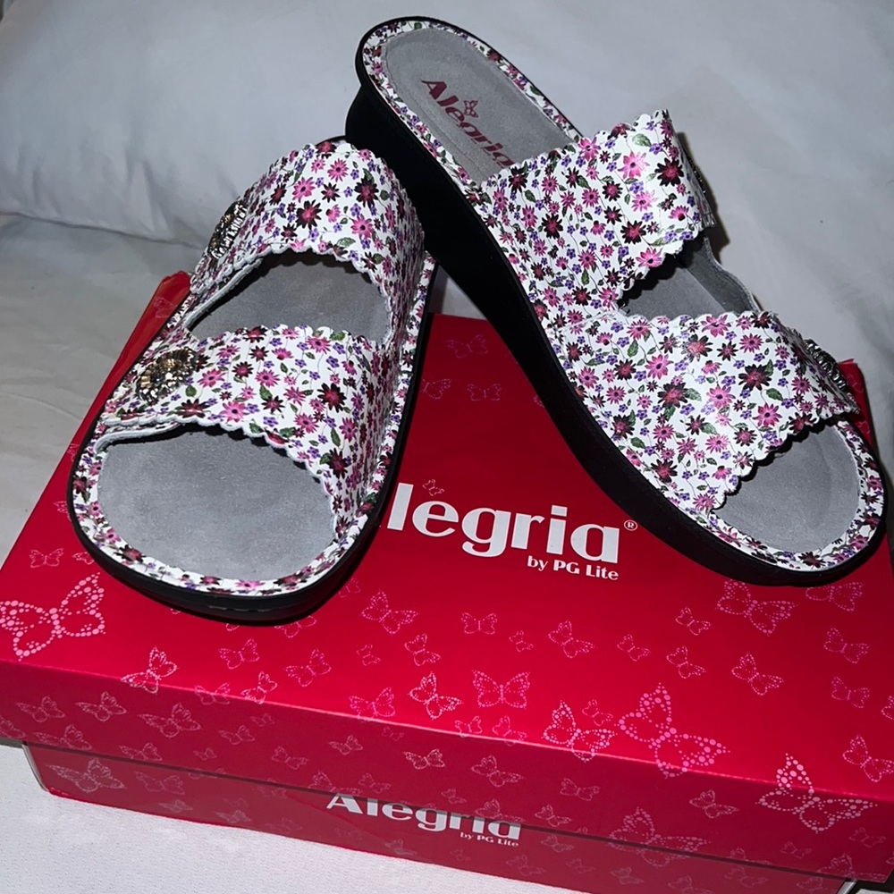 Alegría Leather Slide New ❤️💖